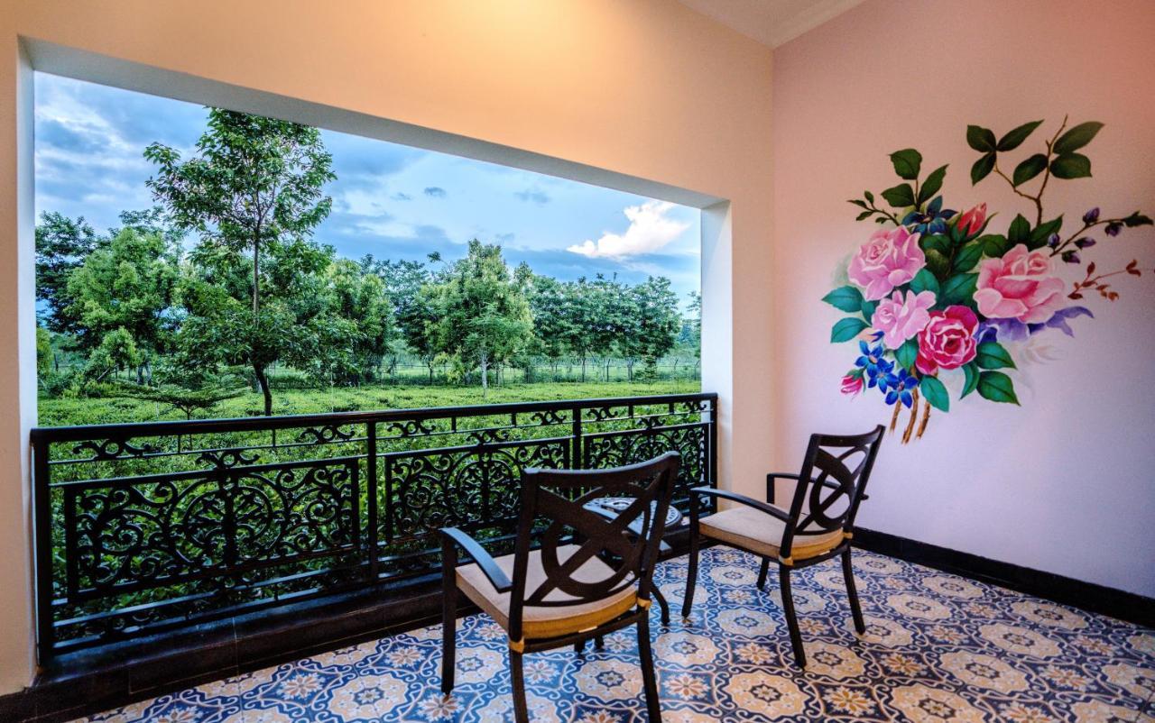 Mayfair Tea Resort Сіліґурі Екстер'єр фото
